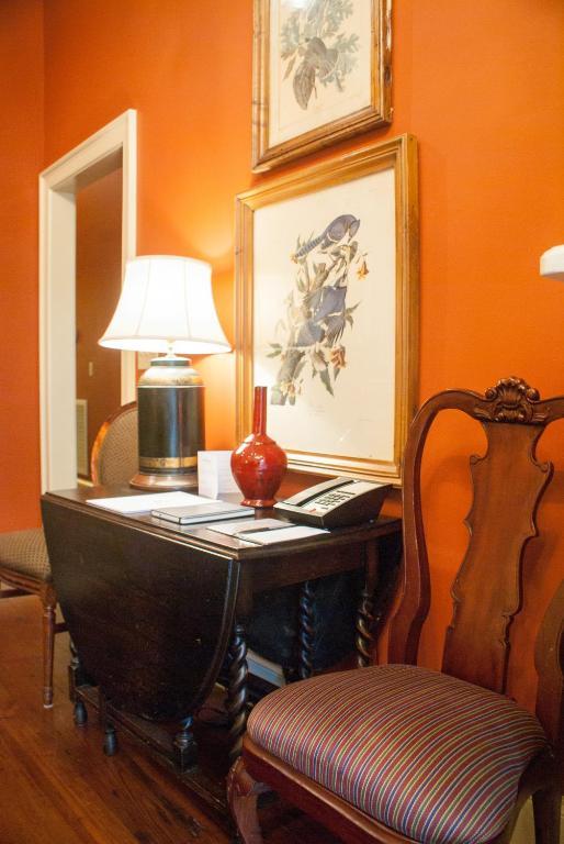 Audubon Cottages New Orleans Room photo